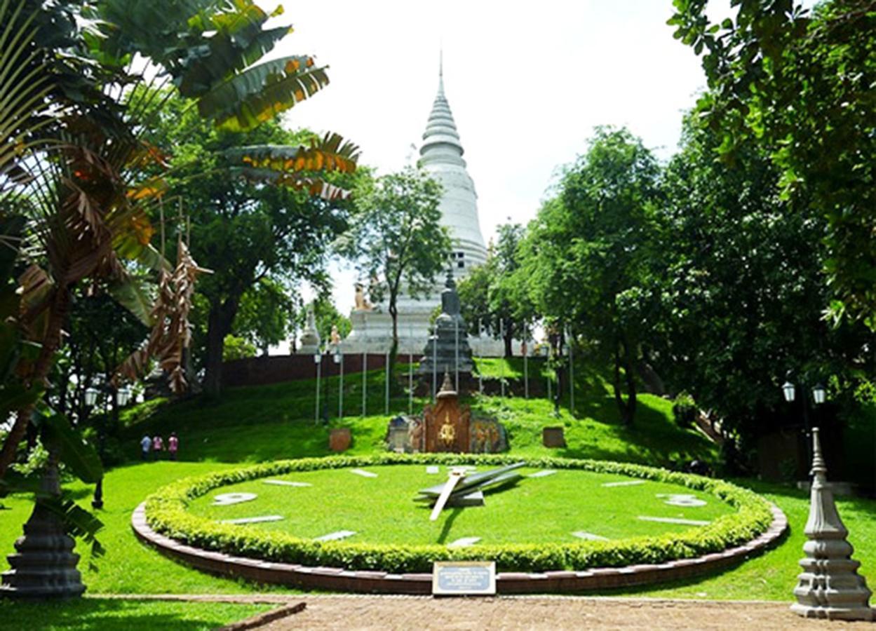 Tonle Khmer Guesthouse And Sky Bar Phnom Penh Eksteriør bilde